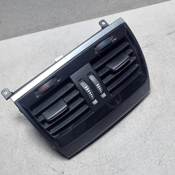 2014-2018 BMW X5 Rear Center Console Air Vent Grille 9252013 X5 F15 and X6 F16