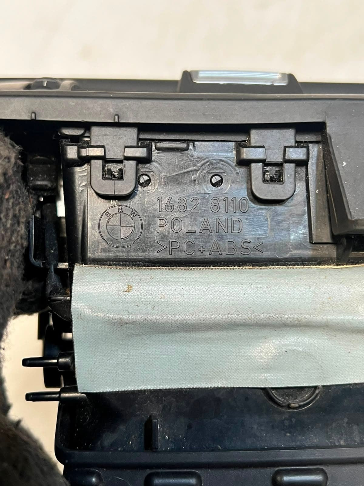 2013-2017 BMW X5 5 Series Gran Turismo F07 Rear Air Vent Grill 1682811 OEM