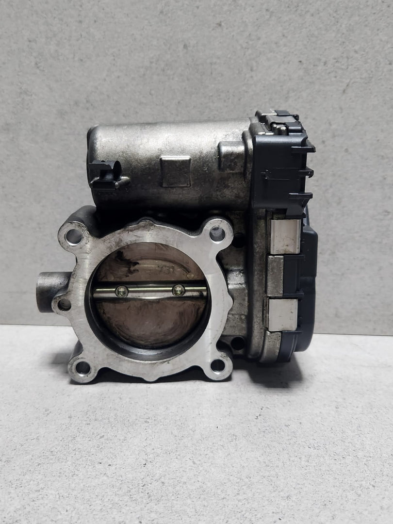 2015-2018 Mercedes-Benz C300 Throttle Body A2701410025