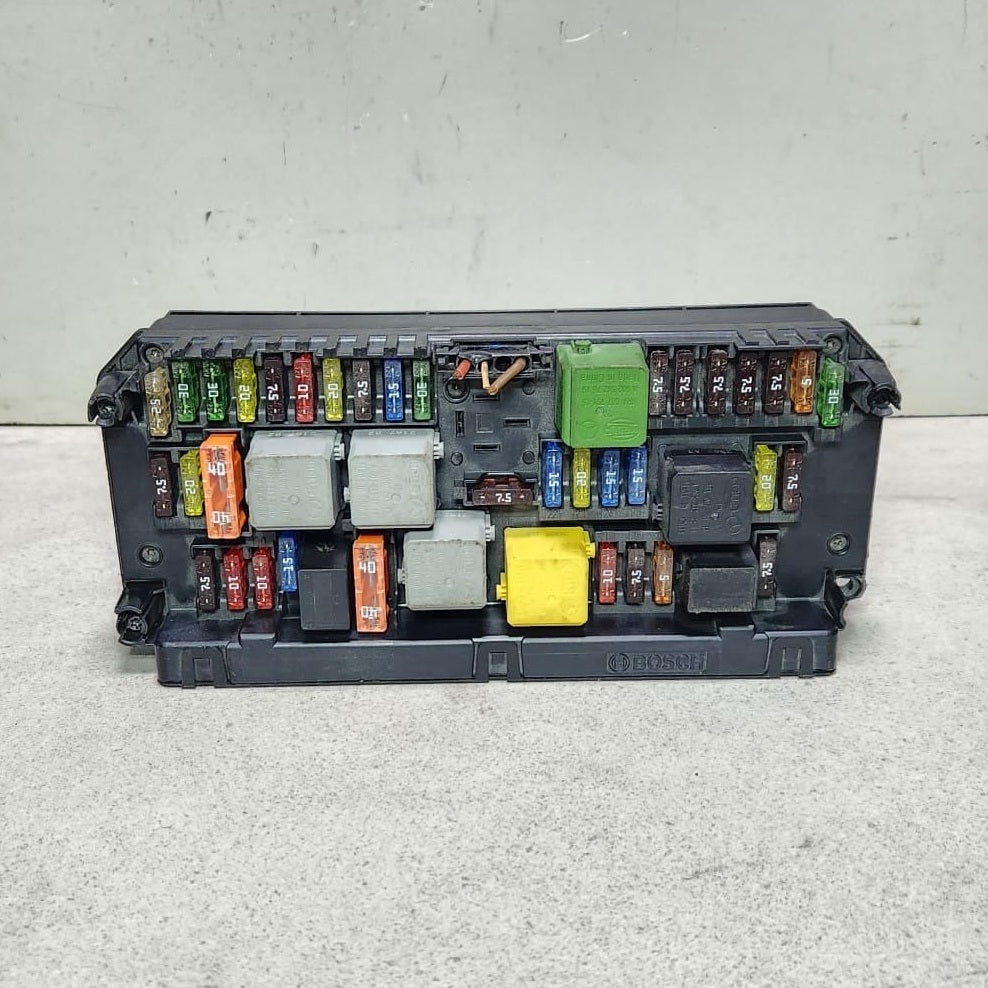 Mercedes-Benz SAM Control Module Front A2129005822 C-Class W204 W212 W207