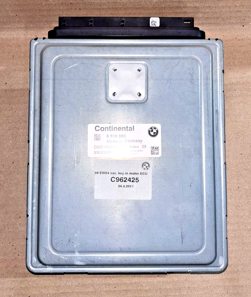 BMW 5 SERIES F02  F10 550I N63 ENGINE CONTROL UNIT  ECU KIT WITH KEY  8610680