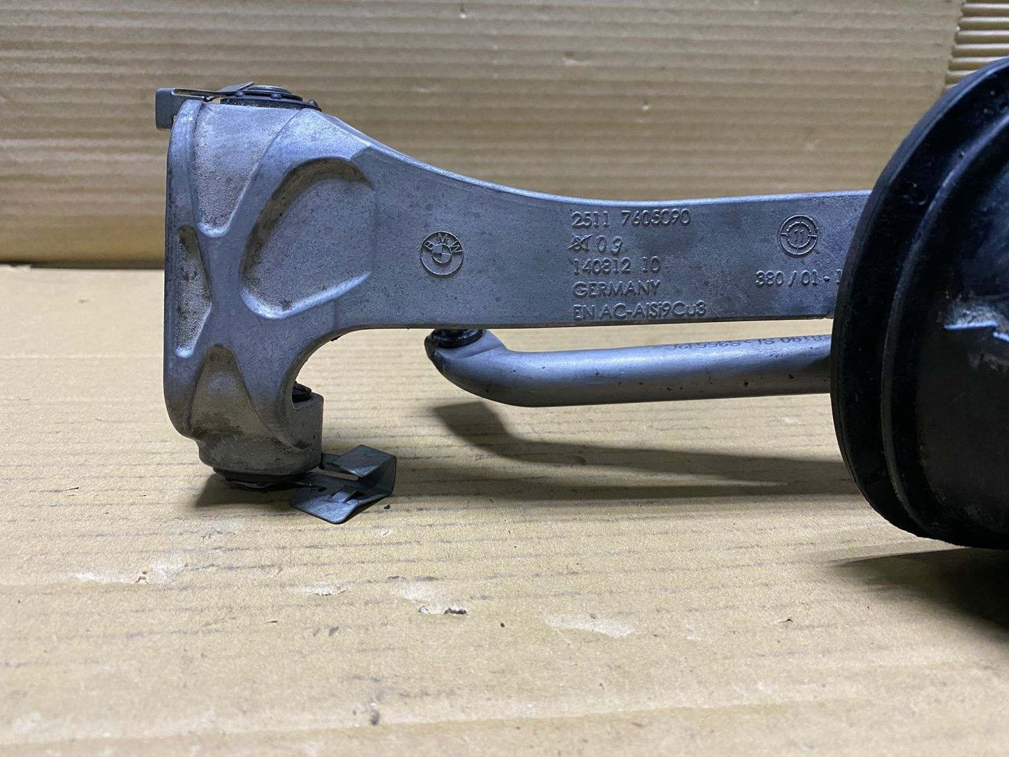2012-2015 BMW M135i Manual Transmission Shifter Arm 7605090 F20 F21 F30 F31 F32 