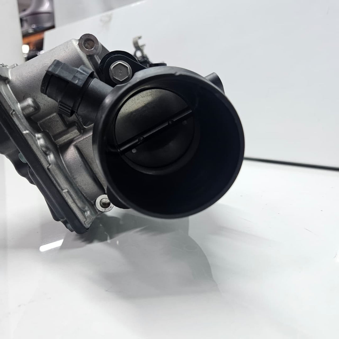 8655825-2015-2021 BMW X1 F39 F40 F44 F45 F46 F48 Intake Manifold 