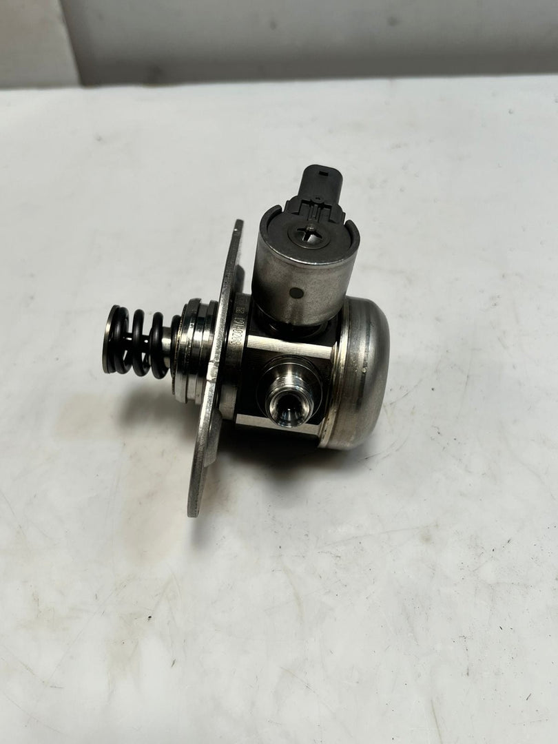 BMW MINI F55 F56 F57 1.2 Petrol B38A12A B38 High Pressure Fuel Pump 7636881