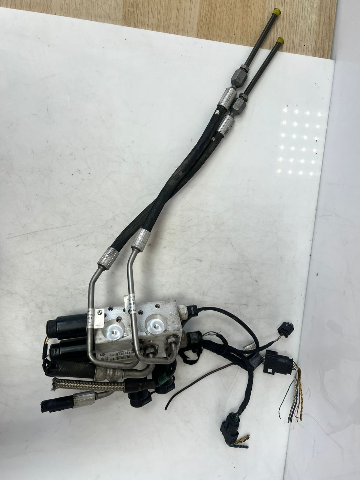 2002-2005 BMW 7' 745i 760Li Dynamic Drive Hydraulic Pump 6758704 OEM