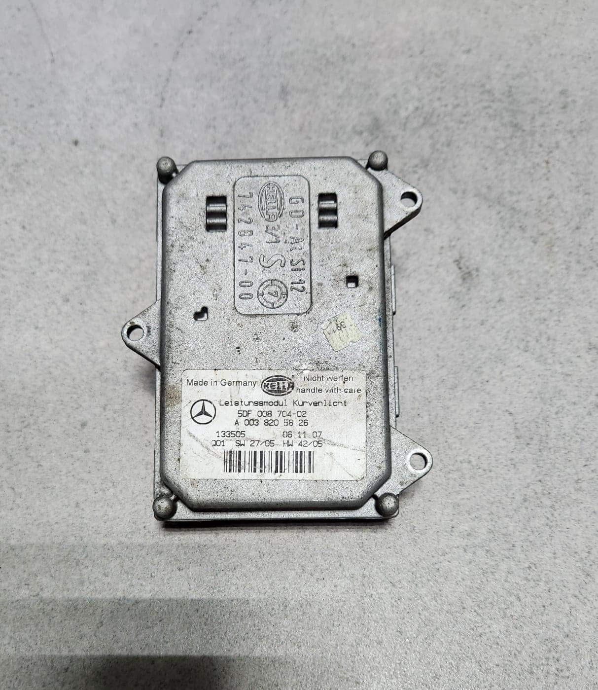 2005-2010 Mercedes-Benz CLS500 Xenon Headlight Ballast Control Unit A0038205826