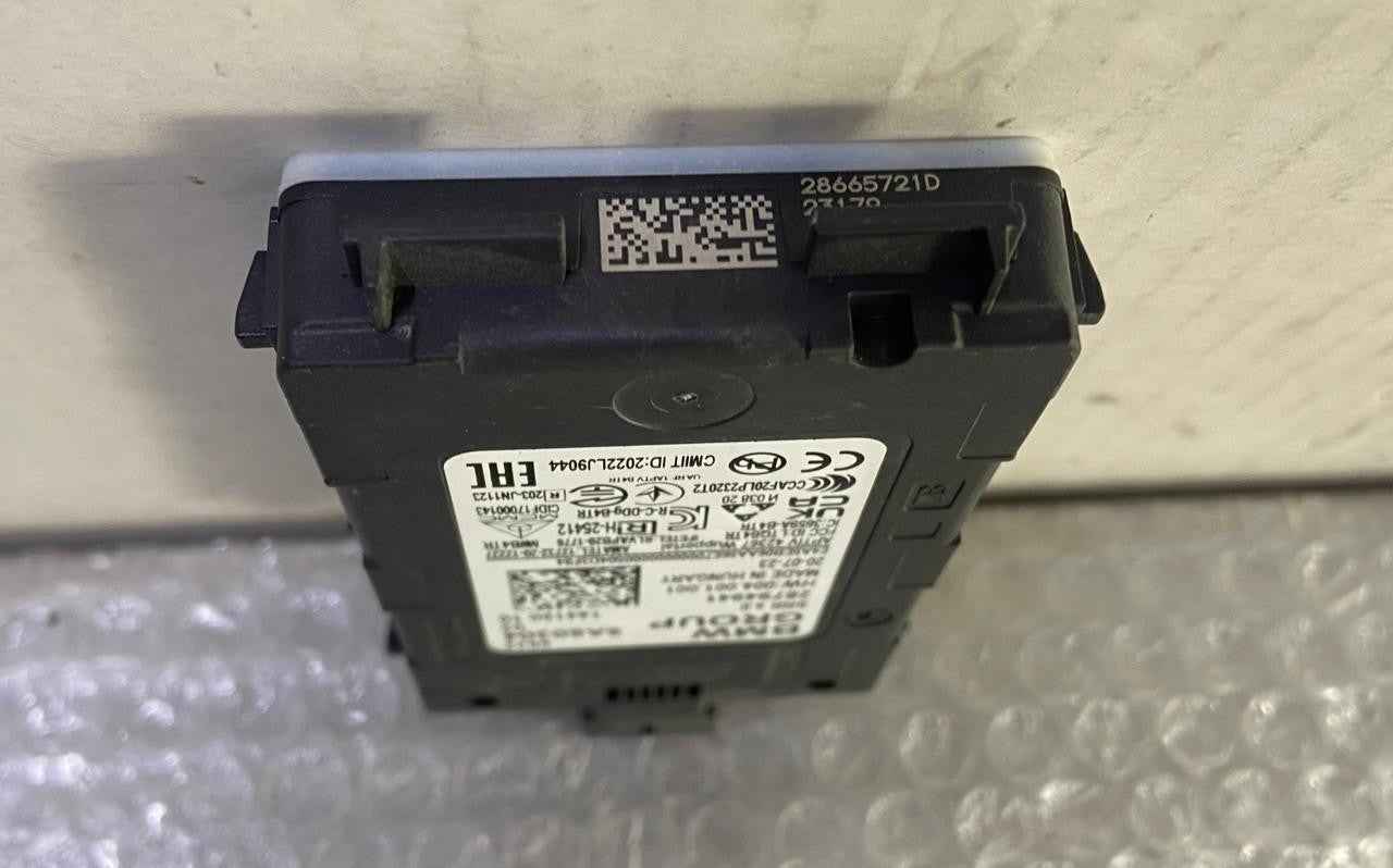 OEM BMW G60 7 G70 IX i20 G06 G07 G09 Blind Spot Radar Sensor Close Range 5A60304