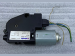 قم بتحميل الصورة إلى عارض الصور، OEM BMW G11 G12 SUNROOF MOTOR DRIVE UNIT 7316536
