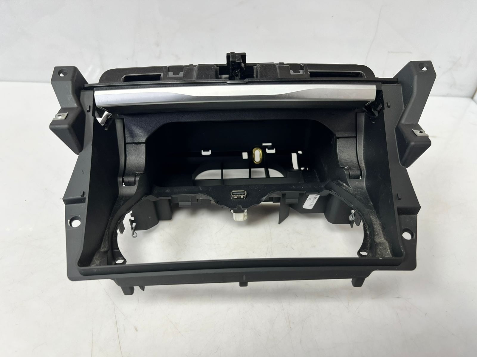 BMW 8' G14 G15 G16 GRAN COUPE Centre Console Storage Compartment 9396504 OEM