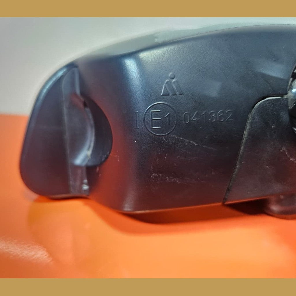 OEM BMW 5 G30 G31 G38 2017 Interior rear view mirror 9869444 