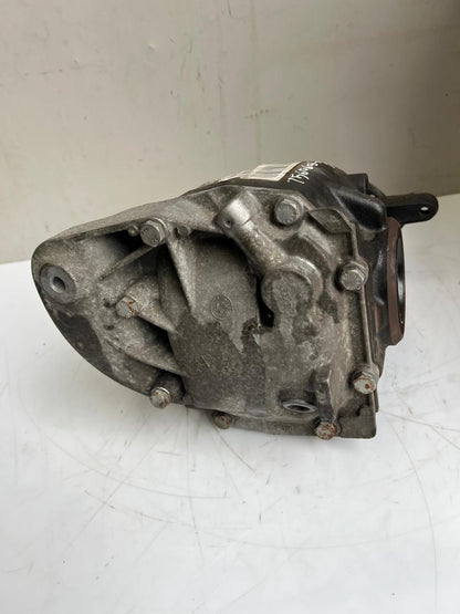 2004-2010 BMW 5' E60 E61 525i 6' E63 E64 630i Rear Differential 7560606 - 3.91
