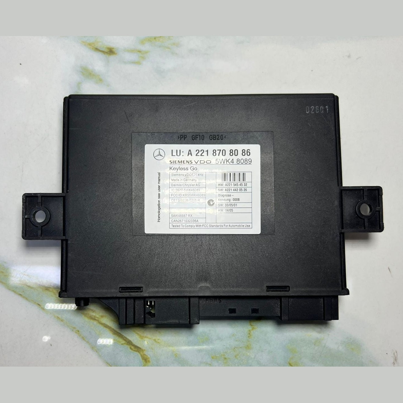 2007-2010 Mercedes-Benz S550 Keyless Go Control Module A2218708086 W221 S-Class