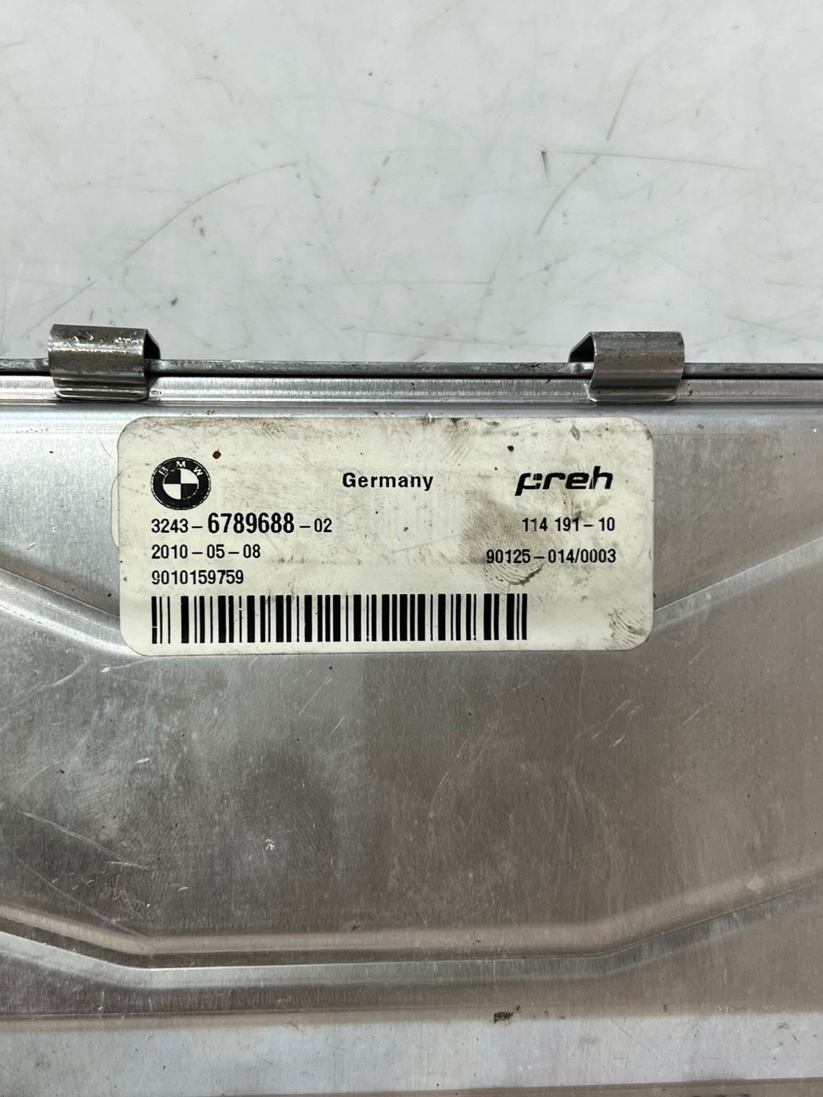 BMW F12 F13 F06 F10 F11 F01 M5 Active Steering Control Unit Rear Axle 6789688 
