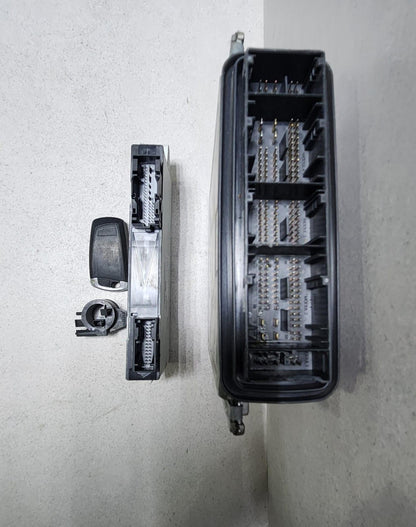 2009-2012 BMW 750i Engine Control Module 7598345