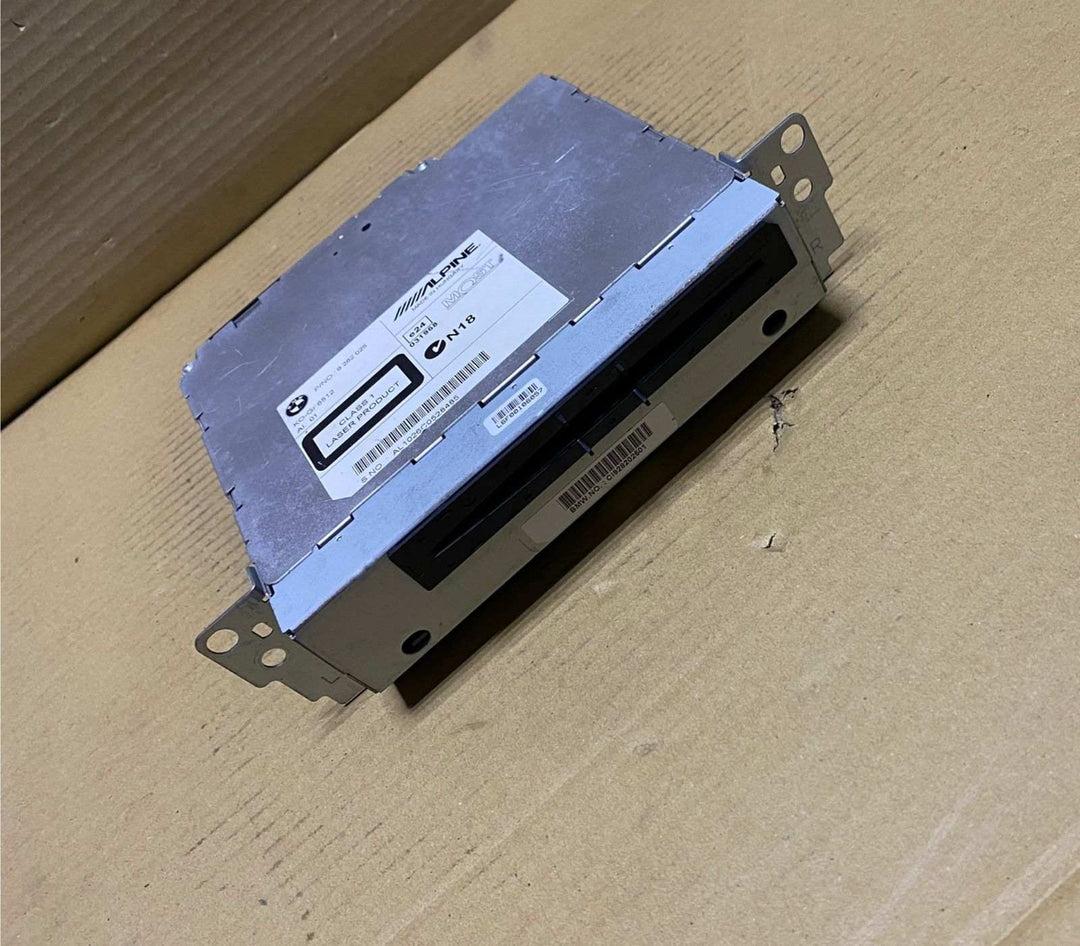 OEM Alpine Radio CD Player Head Unit BMW F10 9282025