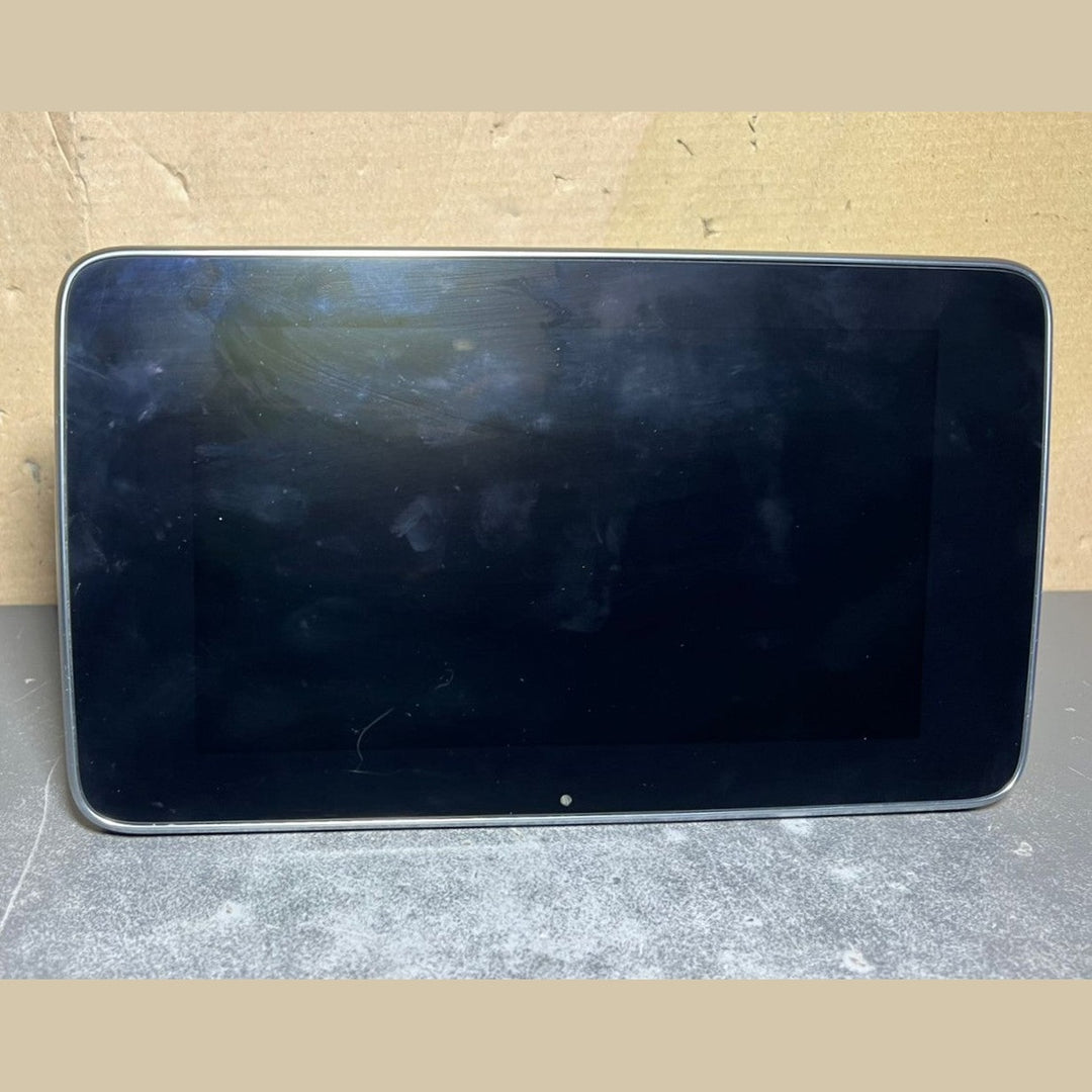 14-18 Mercedes-Benz W205 C-Class Navigation Display Screen Monitor A205 9002211