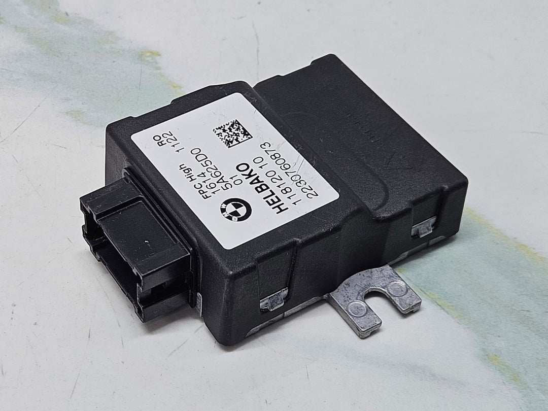 2022-2024 BMW 330i 3 Series G20 G21, 4 Ser G23 Fuel Pump Control Module 5A625D0