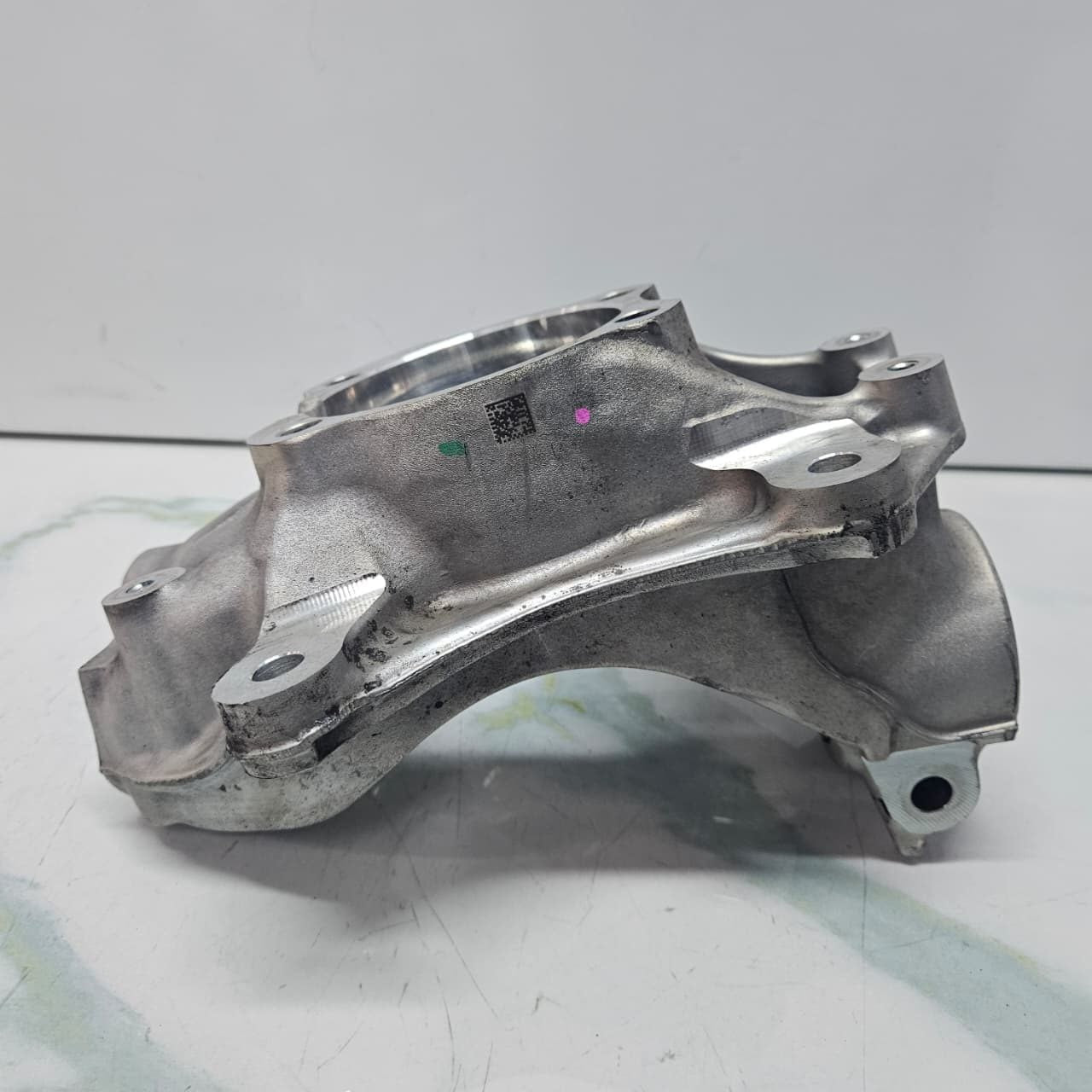 2019-2023 BMW 3 Series G20 G21 330i Spindle Knuckle 6878609 FRONT LEFT 