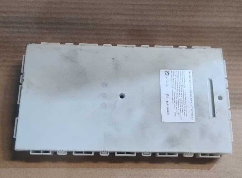 BMW F30 320i F32  F32 120i 320i N20 ENGINE CONTROL Unit ECU SET DME - 8631725