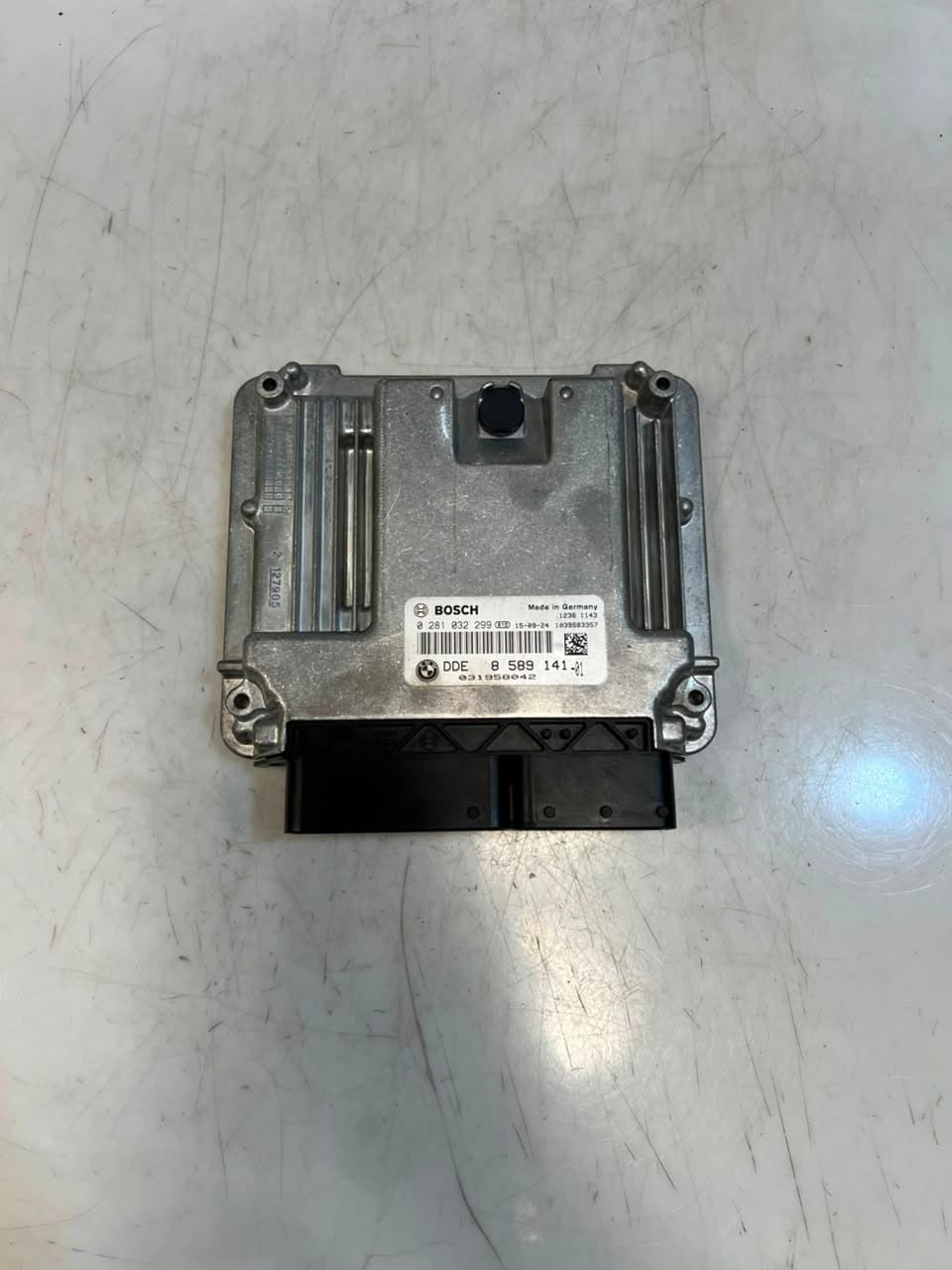 BMW 3' 4' F30 F31 F32 F33 F34 F36 B47 Engine Control Unit ECU ONLY DDE 8589141