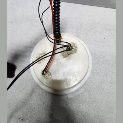 2013-2018 BMW 650i Fuel Pump 7308449 5-Series F07 F10 F11 and 6-Series F06 