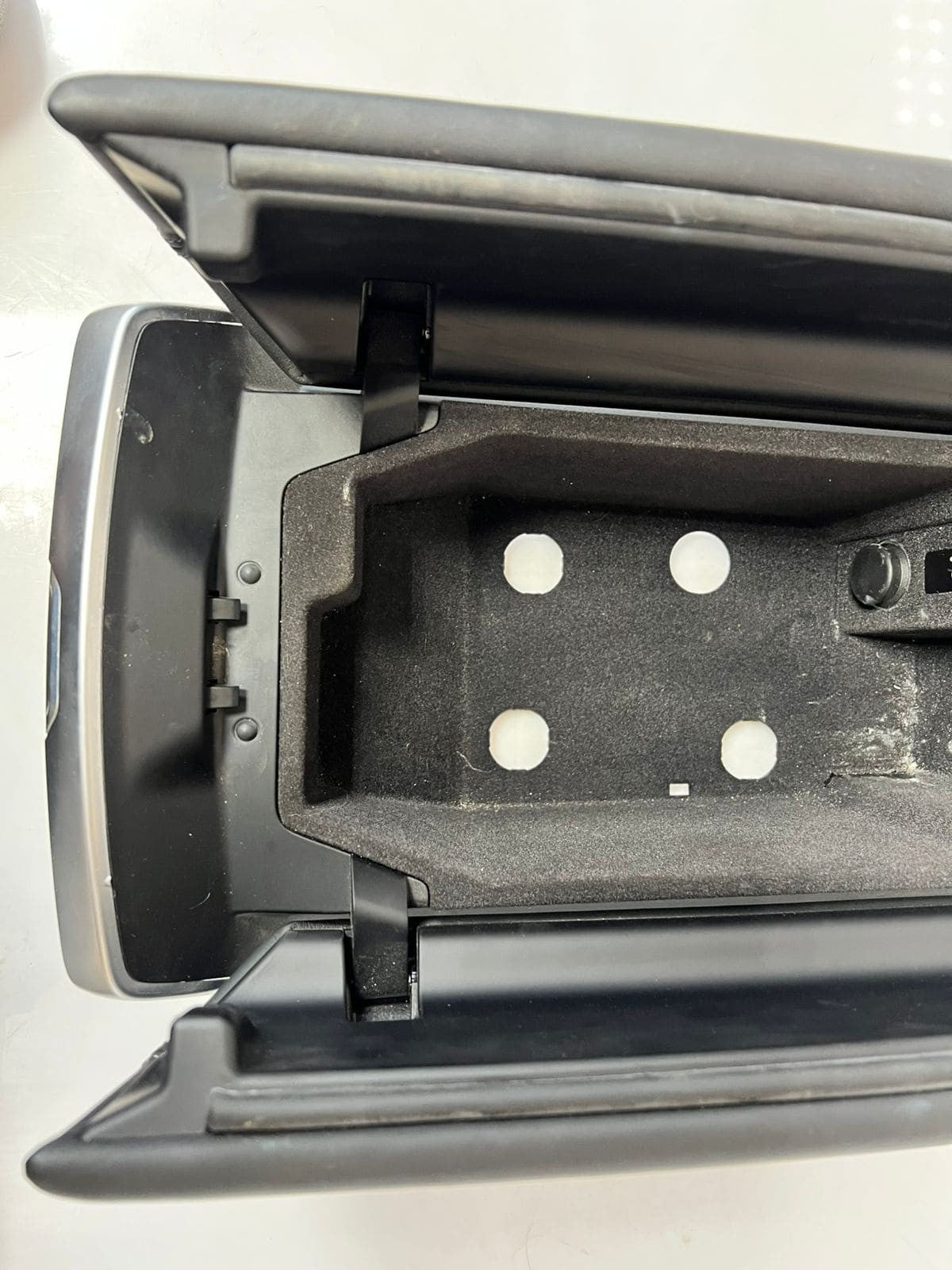 2020-24 BMW 840i G14 G15 F91 F92 Center Console Storage Compartment 9396478 OEM