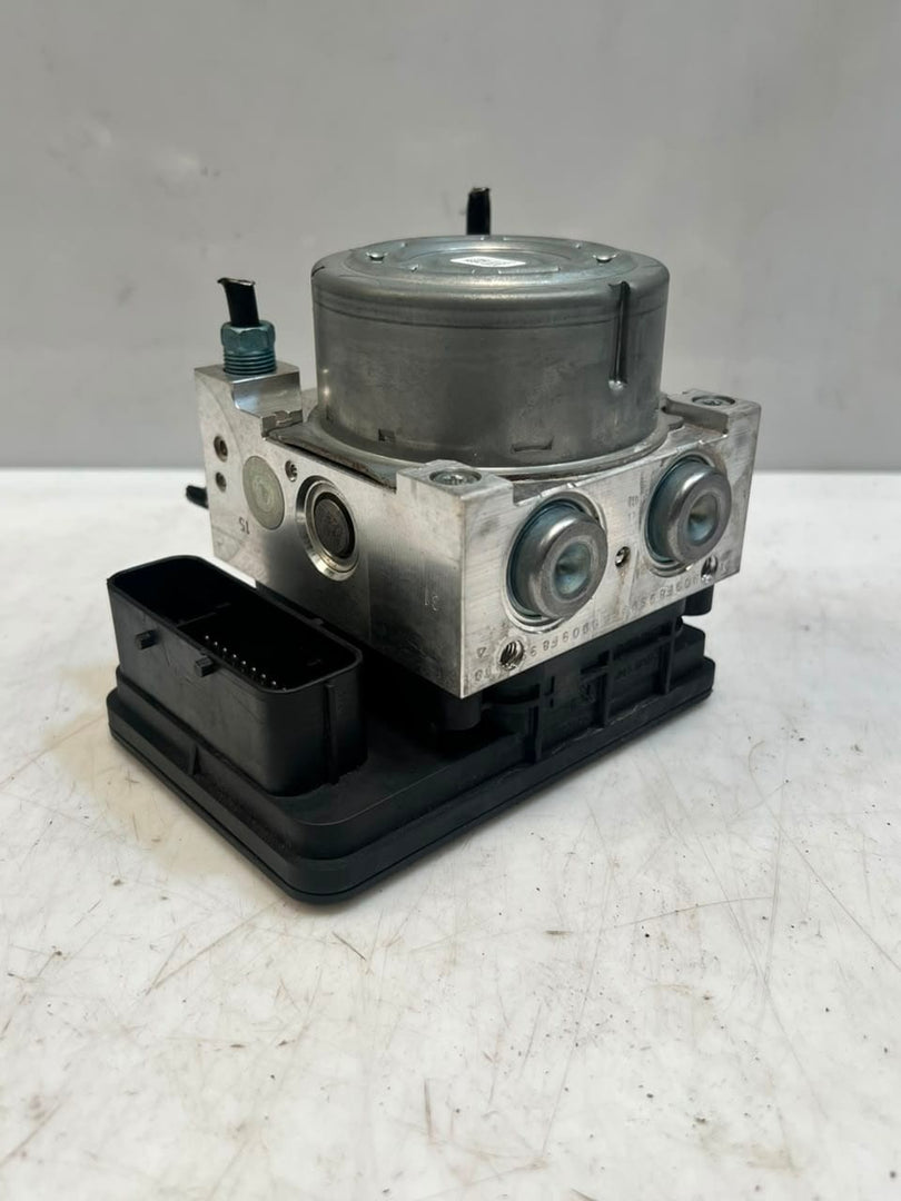 2012-2019 BMW 114d 116d 118i 328i ABS ANTI LOCK BRAKE Pump Module 6875814 OEM