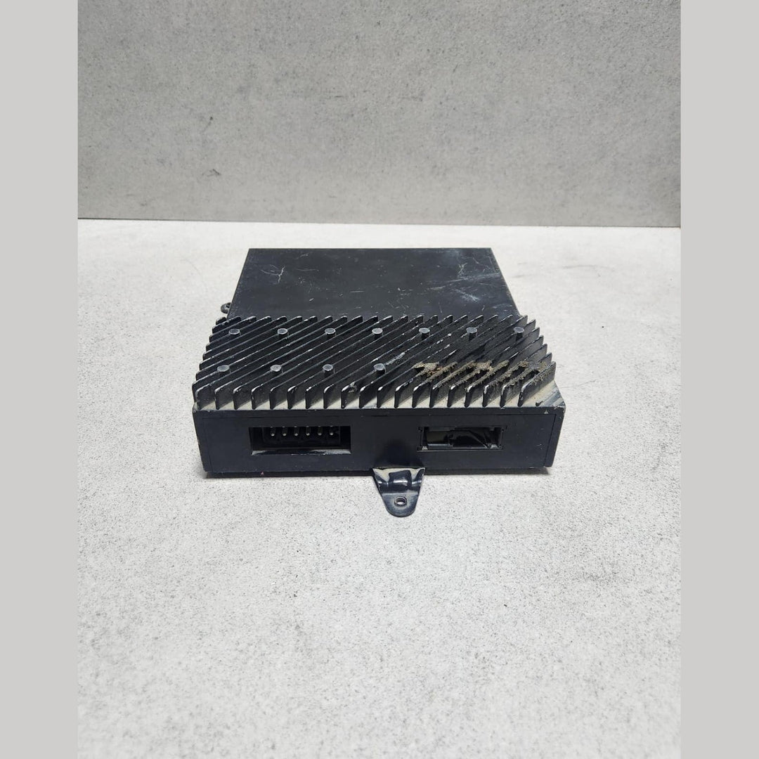 1989-1995 BMW 525i Radio Amplifier 8360761 E34 5 Series and E34