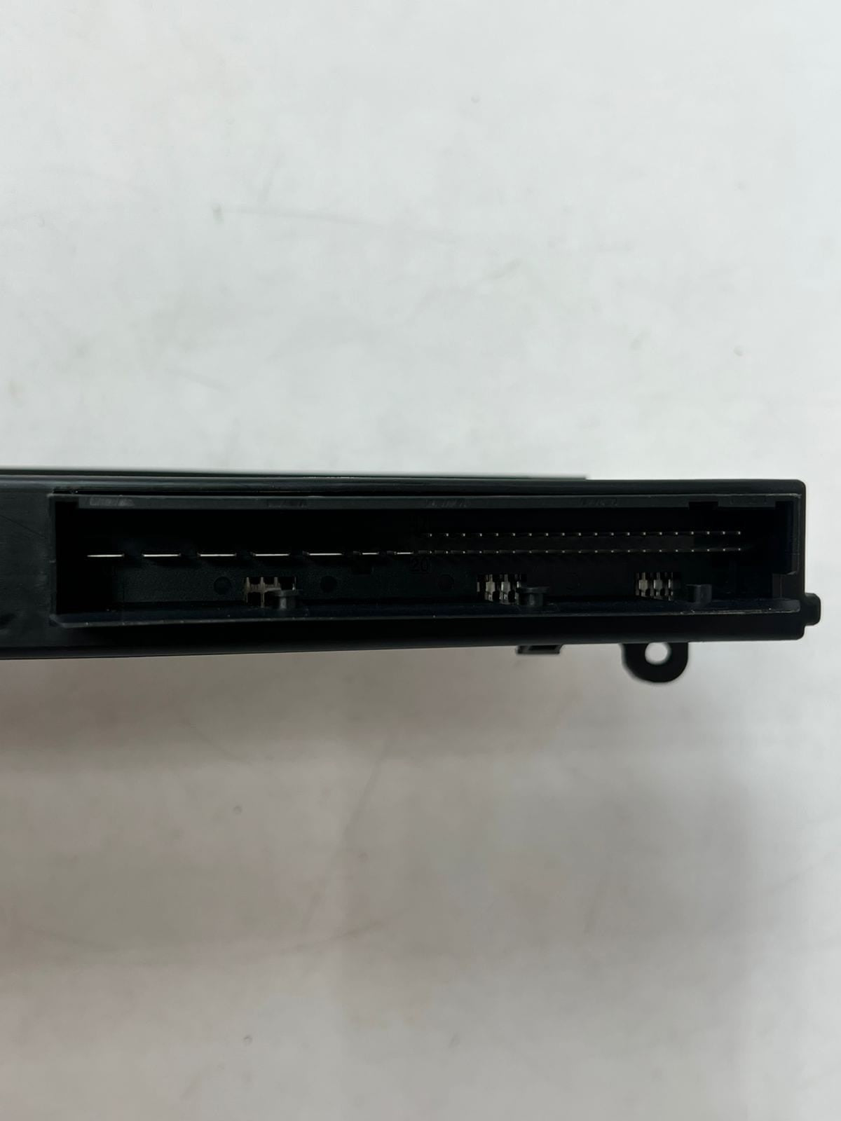 2010-2016 BMW 5 Series F10 520d, 528i Body Control Module BCM 9393667 OEM