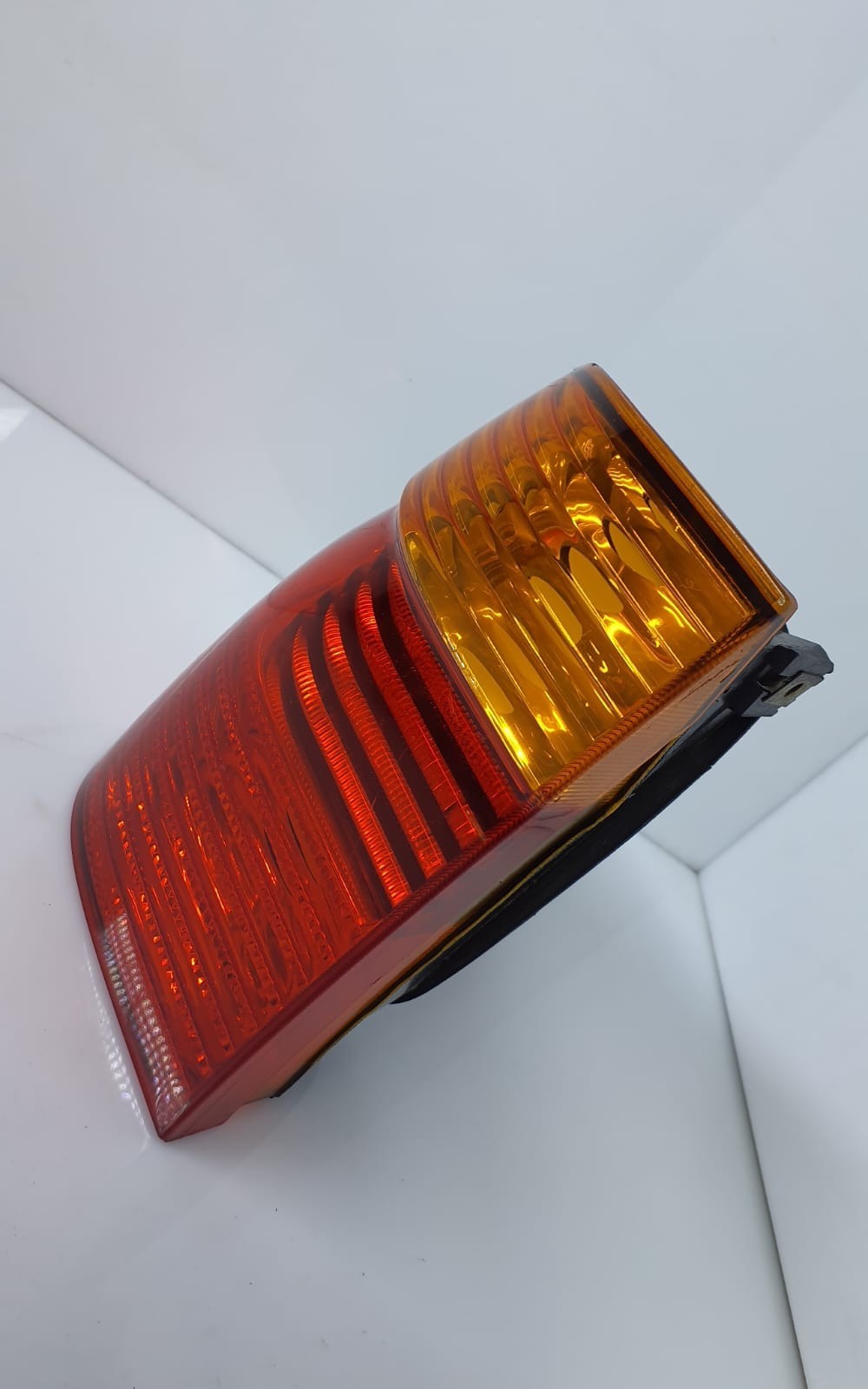 BMW 5 E39 LEFT Tailgate rear/tail lights Fits for 6900213 8371324
