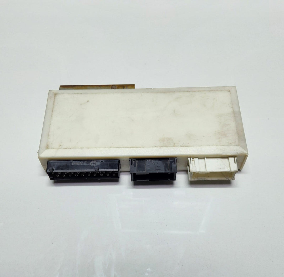 2001-2004 BMW 530i Body Control Module 6913519 E39 5 Series 530i OEM