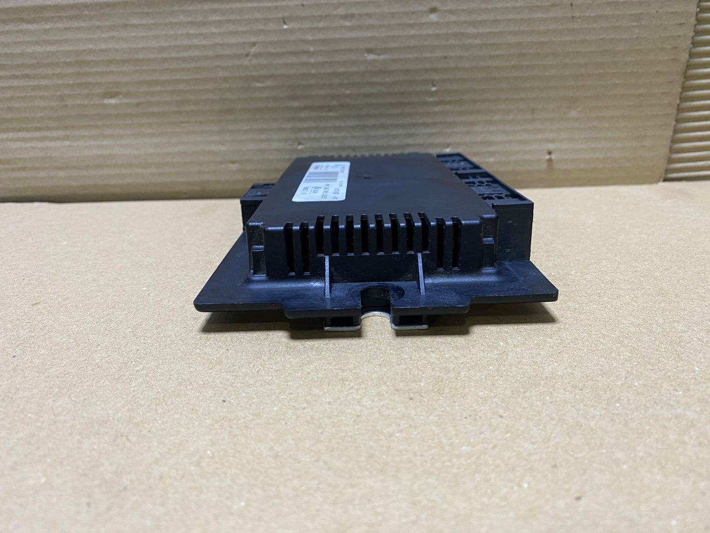 BMW Footwell Light Module Control Unit 9153802  X5 E70 