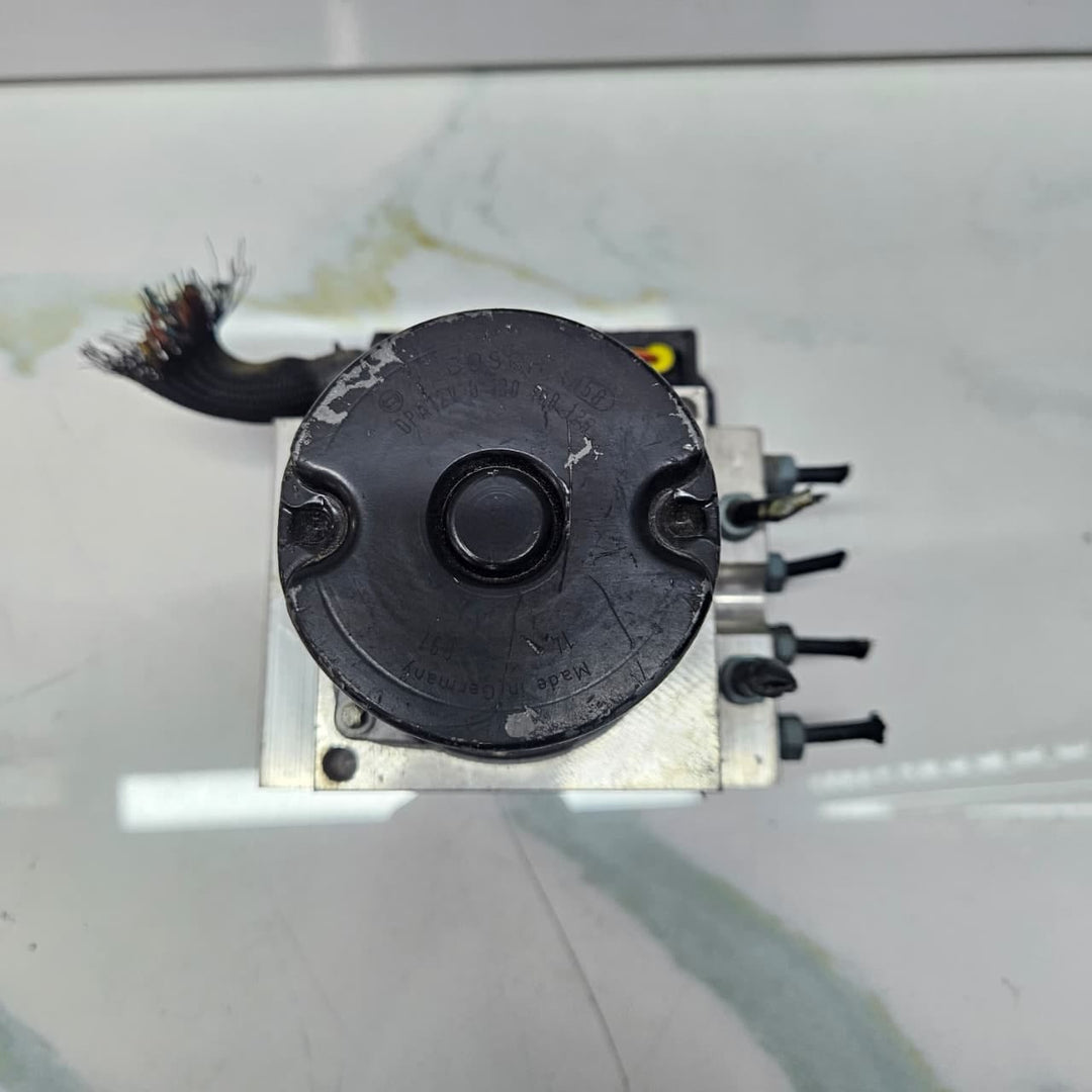 2014-2018 BMW 7 Series F01 F02 F03 F04 ABS Pump Control Unit 6791173 OEM