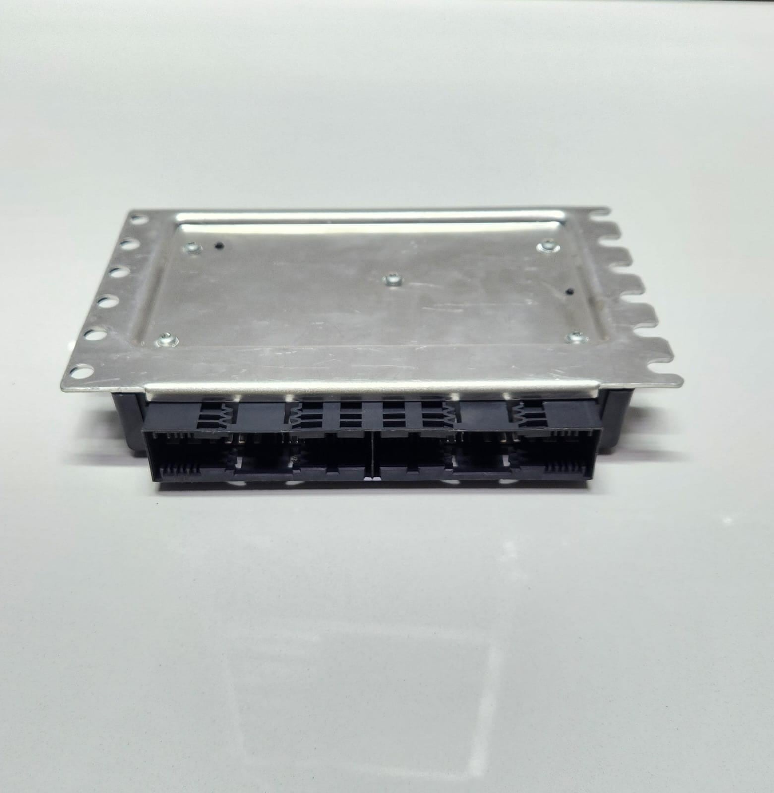 2020-2022 BMW 740i Air Suspension Control Module 6898966 7 Series G11 G12 G32   
