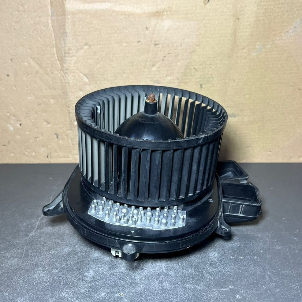 HVAC Heater Blower Motor Fan w/ Resistor for Mercedes-Benz X166 GL450 W166 LHD