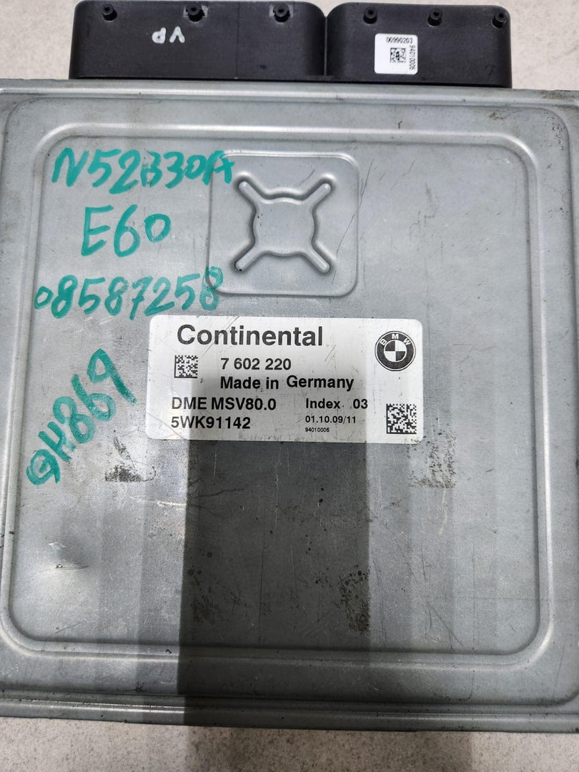 BMW 318i Engine Control Unit 7621178