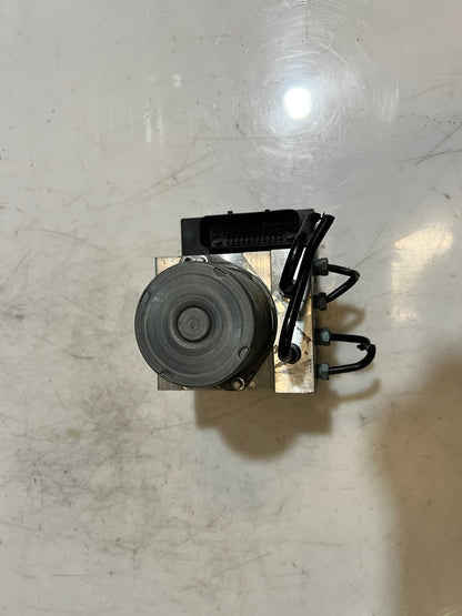 BMW X1 E84 2.0D ABS Hydraulic Power  Pump Module 6792350 OEM