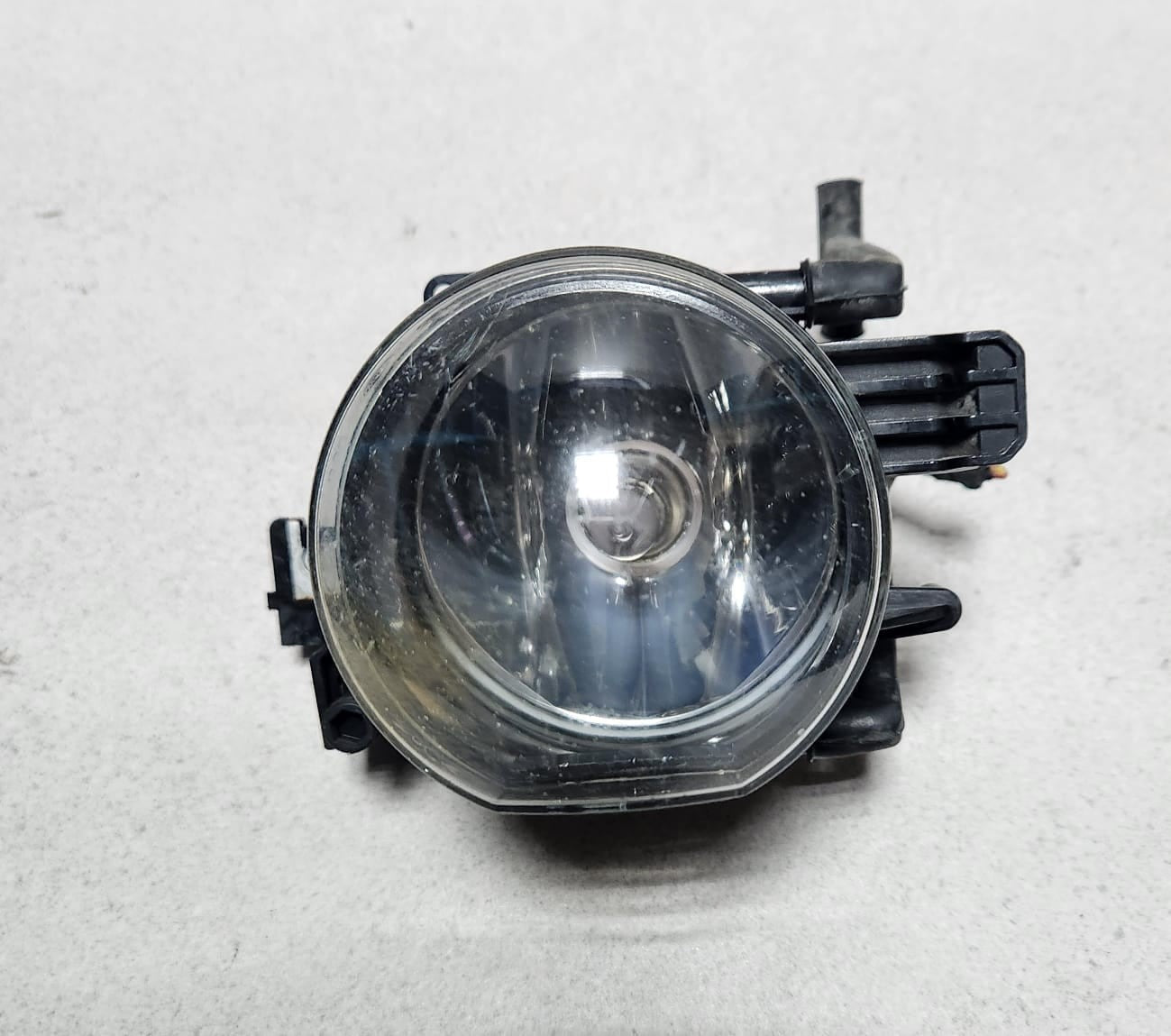 2006-2008 BMW 750i Front Fog Light 6943415 740Li 750i 750Li 760Li and Alpina