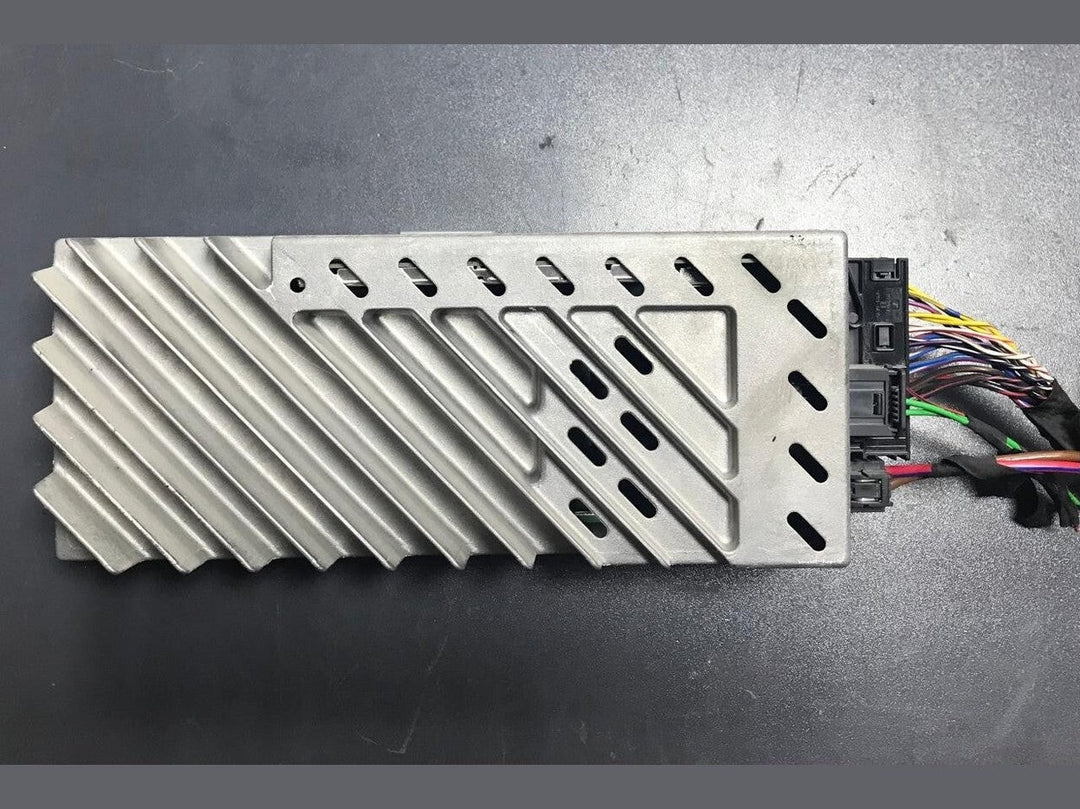 BMW 5 ,6 , M5 SERIES G30 G31 G11 G12 F90 AUDIO AMPLIFIER HARMAN KARDON 6995392
