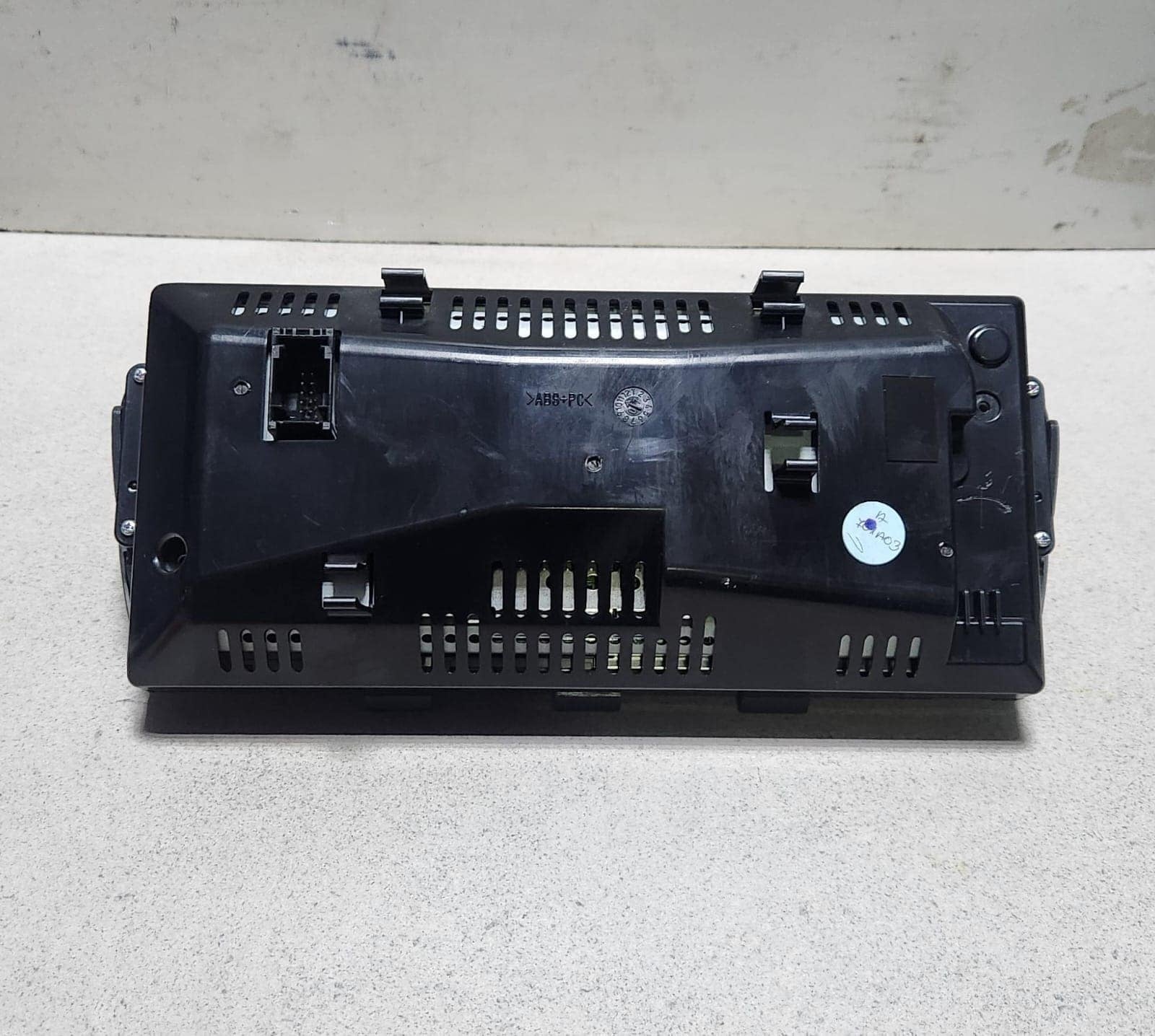 2008 BMW 335i Navigation Display Screen Monitor 9151979 E60 and E90 