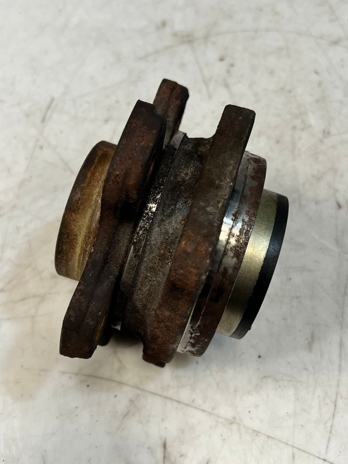 2017-2022 BMW X3 3 Series G20 X-Drive G01 Wheel Hub 2959579 OEM