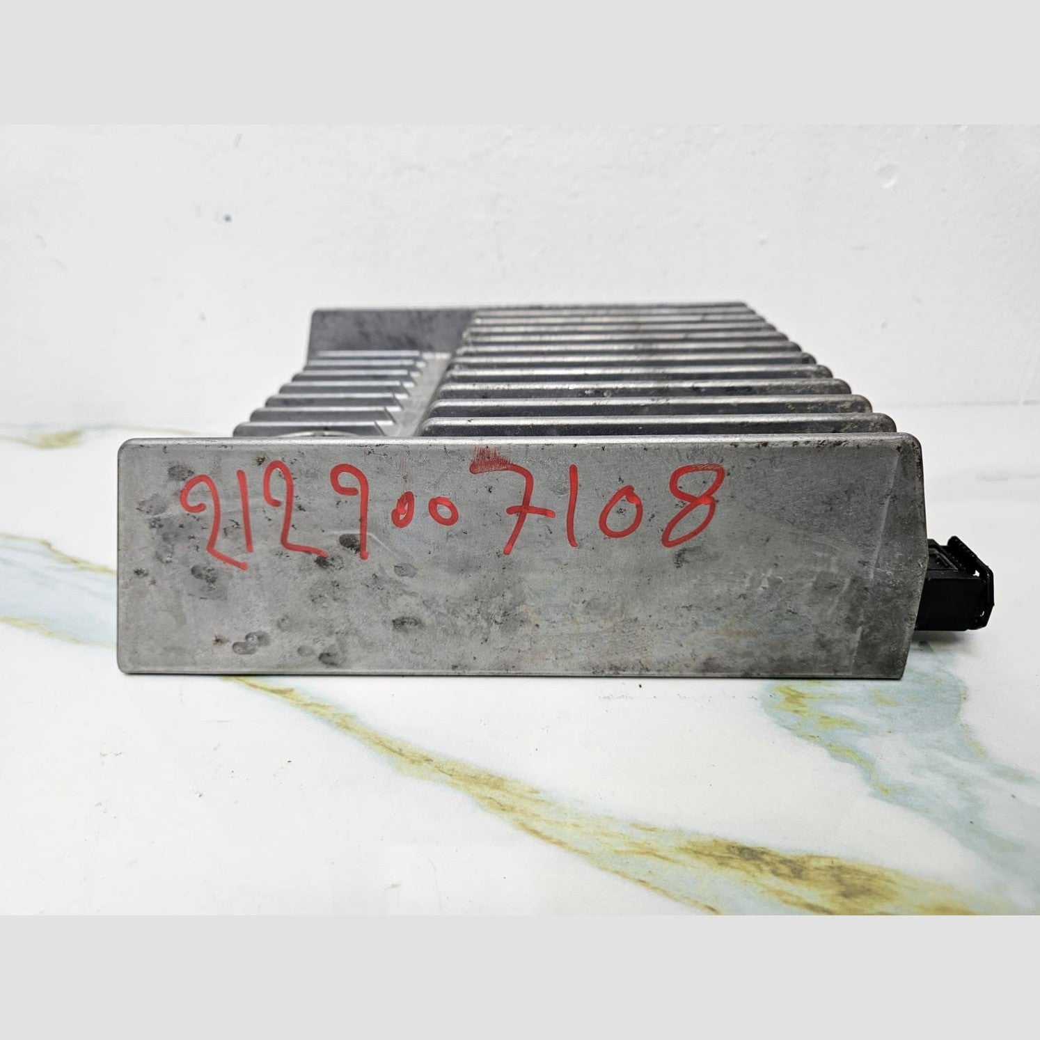 10-14 Mercedes W212 Harman Kardon Audio Sound Amplifier Amp A212 9007108 OEM