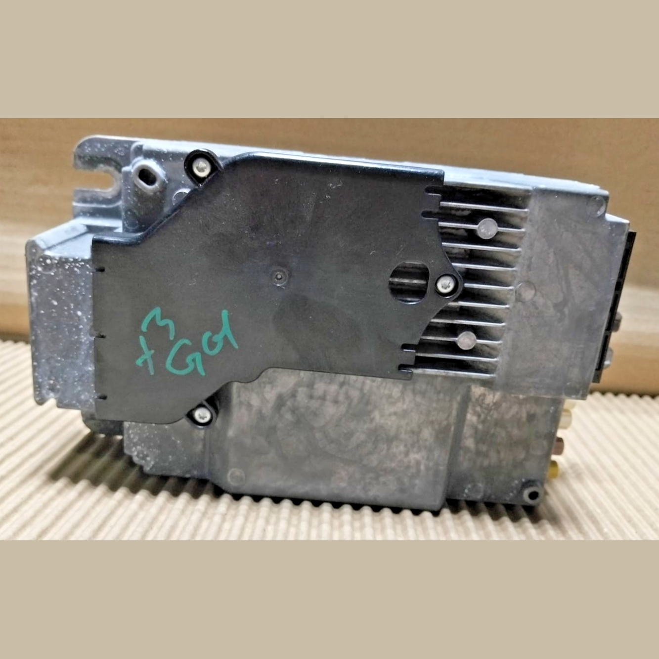 BMW X3 G01 2.0 RAM BASIS DAB,ECE SOUND RECIEVER AMPLIFMODULE 7928571 01