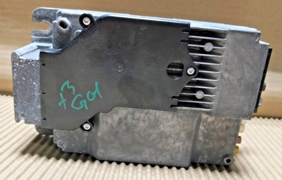 BMW X3 G01 2.0 RAM BASIS DAB,ECE SOUND RECIEVER AMPLIFMODULE 7928571 01