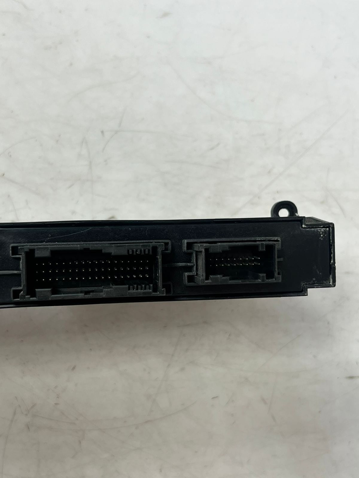 BMW 5, 3 Series F10 F11 E90 E91 E92 E93 Body Control Module BCM 9228491 OEM