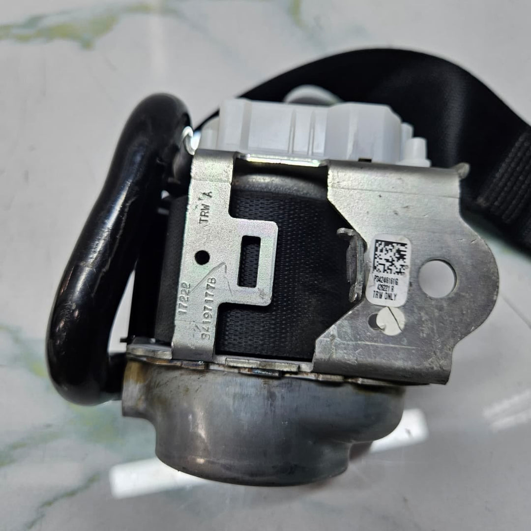 2017 BMW X3 G01 X4 G02 F97 F98 Rear Seat Belt 7469997