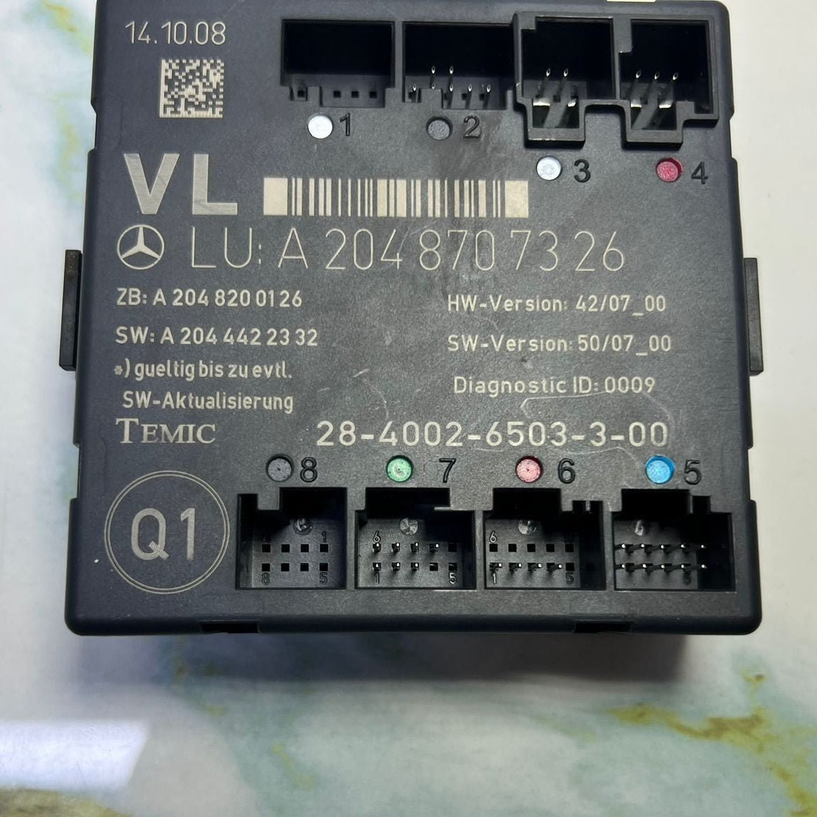 2008-2018 Mercedes-Benz C300 Door Control Module A2048707326 W204 C-Class and X2