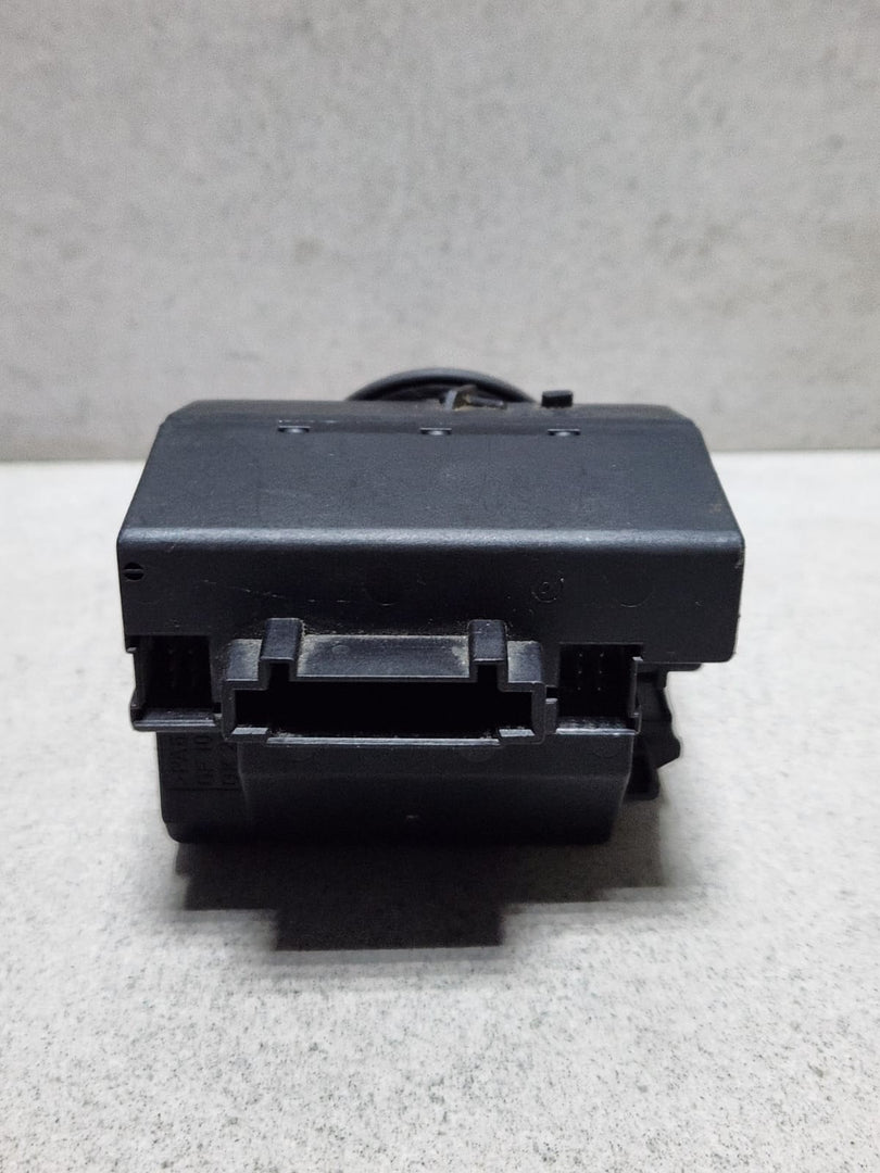 2006 Mercedes-Benz E350 Ignition Switch Module 2115451008 E-Class W211