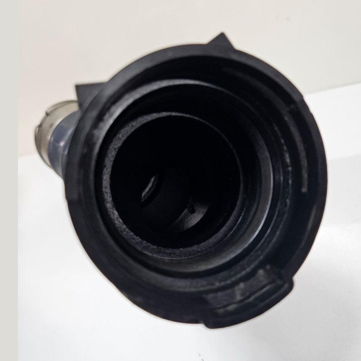2011-2012 BMW X3 F25 X4 F26 Turbocharger Intercooler Pipe N55 petrol 7601875