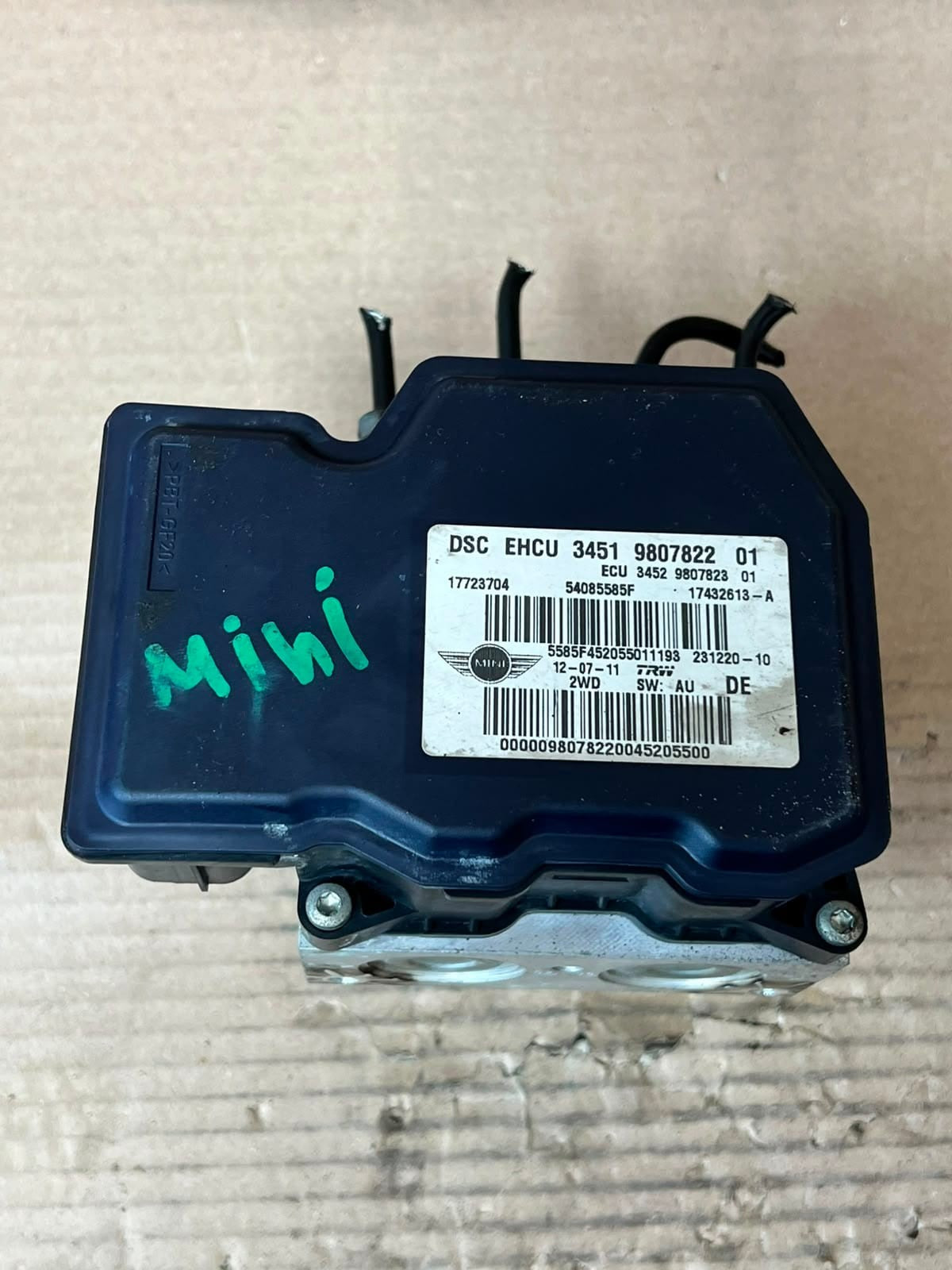 2010 Mini Cooper R56, R56 LCI, R60 ABS Pump Control Module 9807822